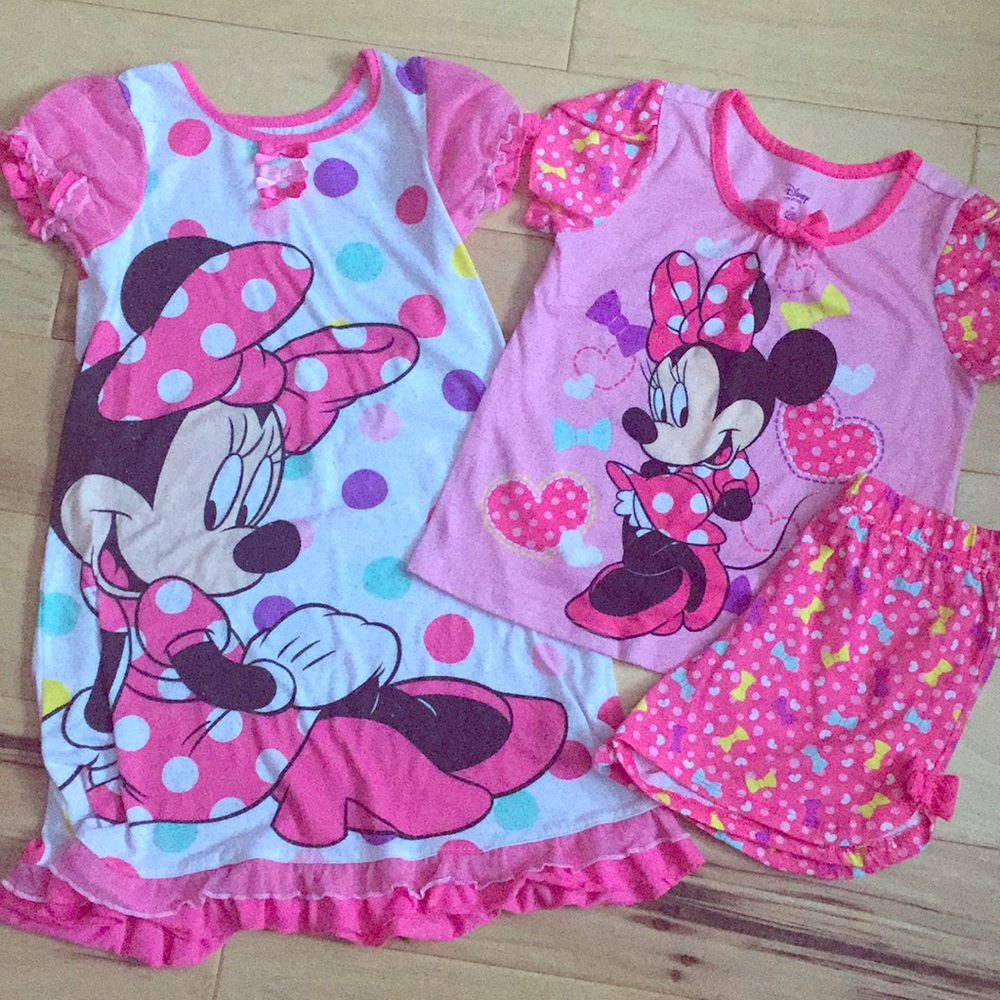 Minnie Mouse Pajamas 2 pair size 5-6